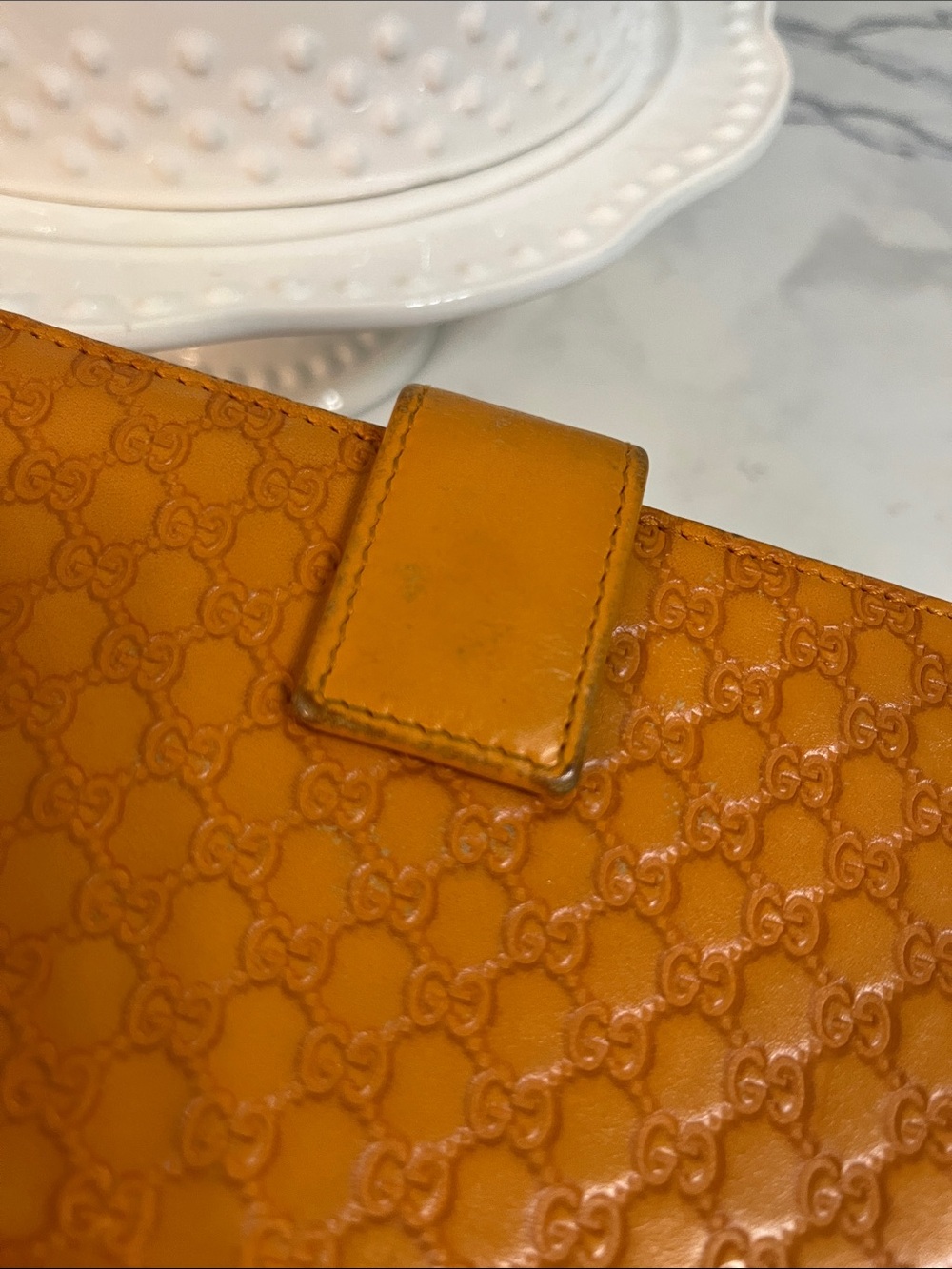 Gucci Orange Embossed GG Leather Wallet with Gold D-Ring - Picture 5 of 11
